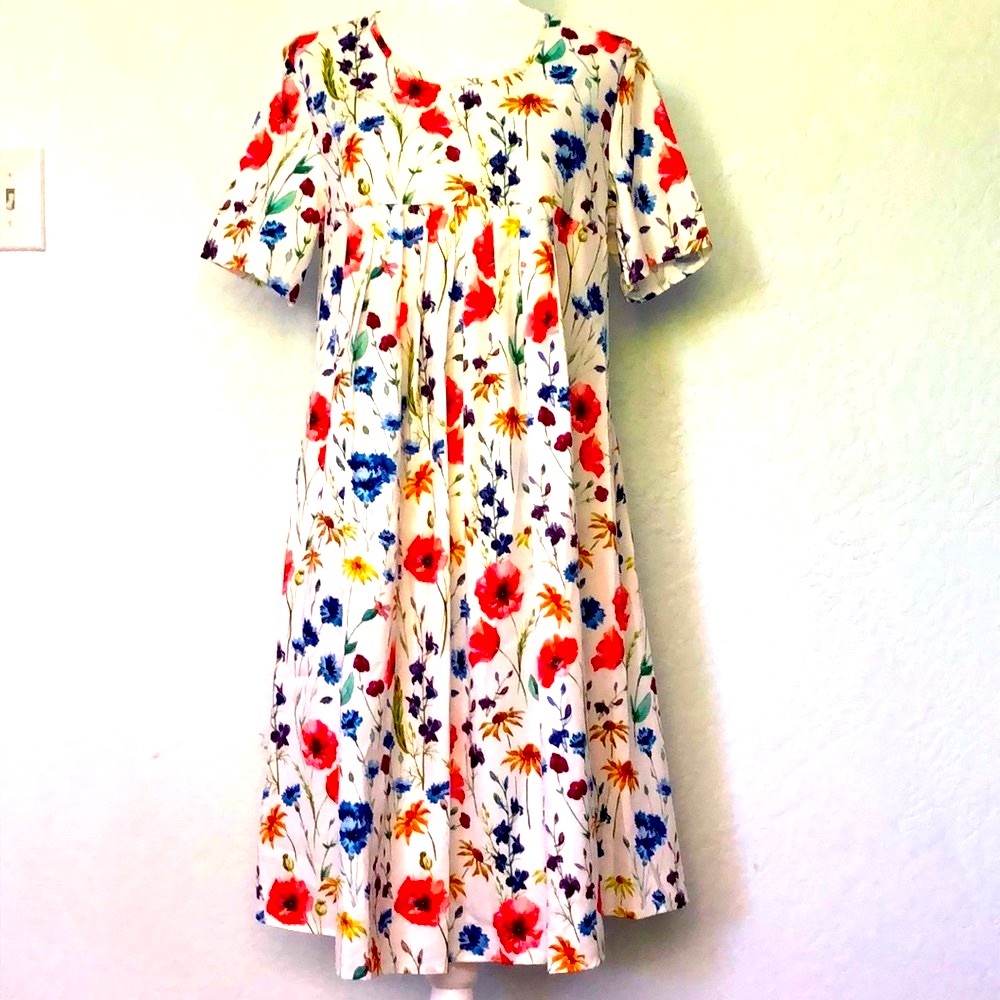 Noracora Women Multicolor Floral Printed Midi Dress